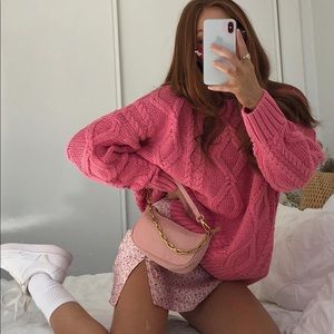 Pink oversized sweater princess Polly